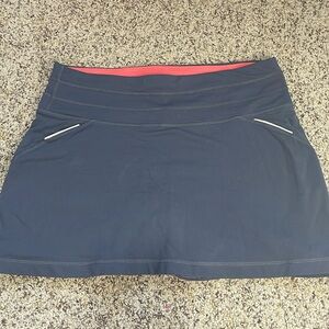 Athleta Women’s Gray Skort size Large